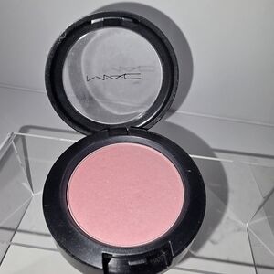 MAC Cosmetics Soft Pink Blush